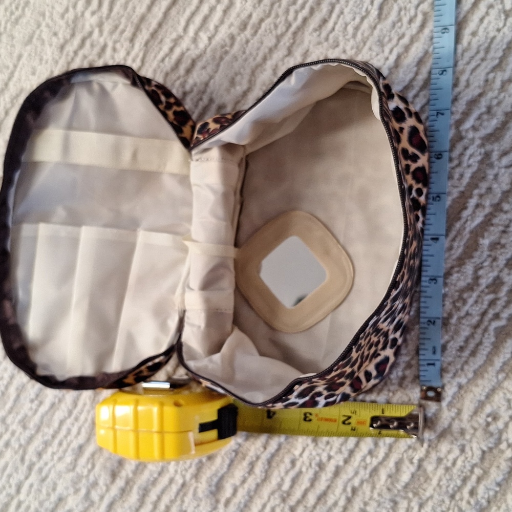 🆕️ Makeup case - Picture 4 of 5